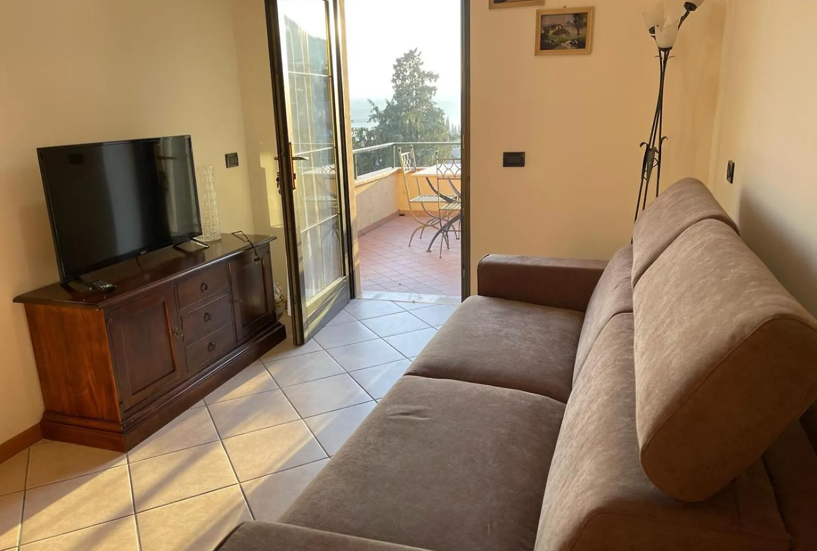 Maison Faustinoni Gardone Riviera Italy